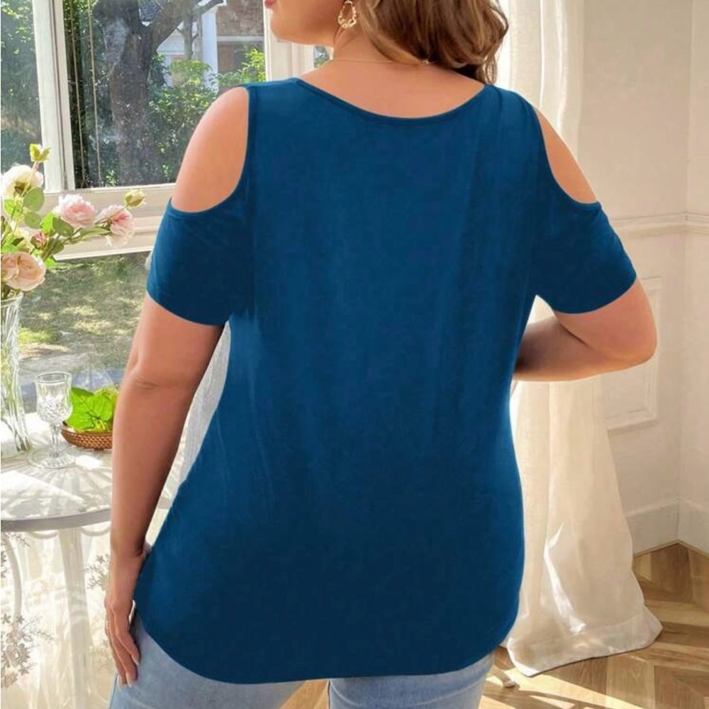 V-Neck Cold Shoulder Tee - Picture 4 of 6